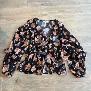 TopShop Women’s V-Neck Floral Print Ruffle Blouse Black Size 8